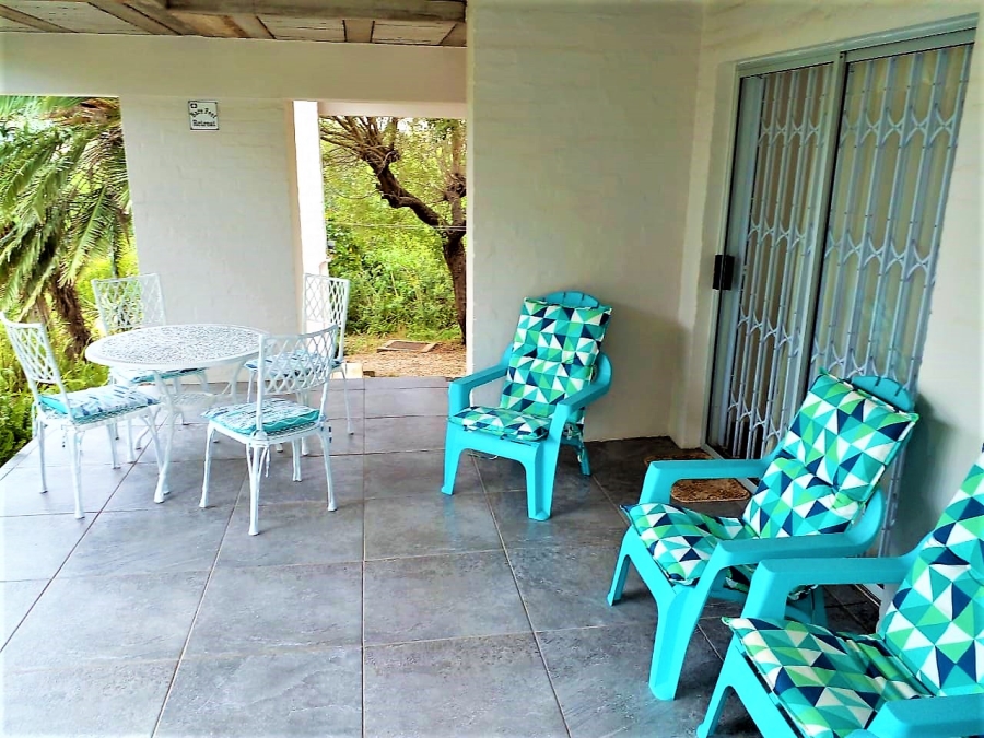 3 Bedroom Property for Sale in Wavecrest Eastern Cape